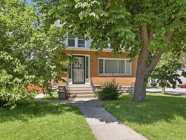 2238 Main St — Photo 34