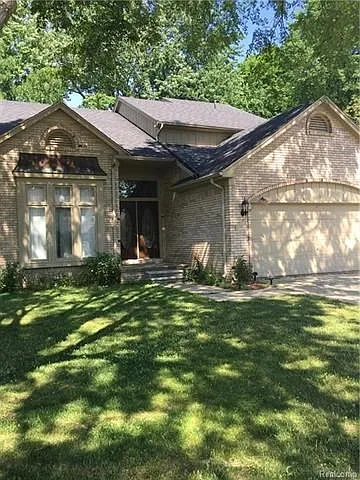 43377 Rivergate Dr photo 1