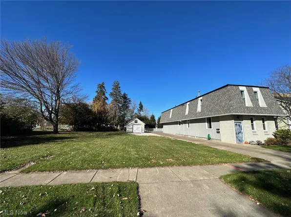 425 Williams St, Huron, OH 44839