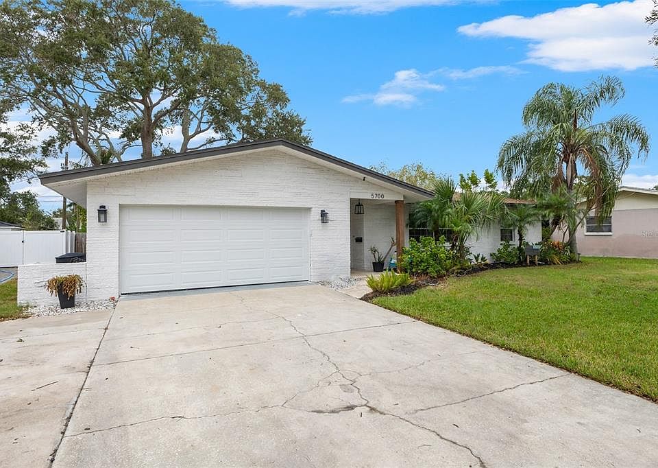 1st image of 5700 BAYOU GRANDE BOULEVARD NE LOT 21