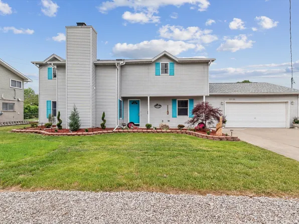 30466 Bayview Dr, Gibraltar, MI 48173