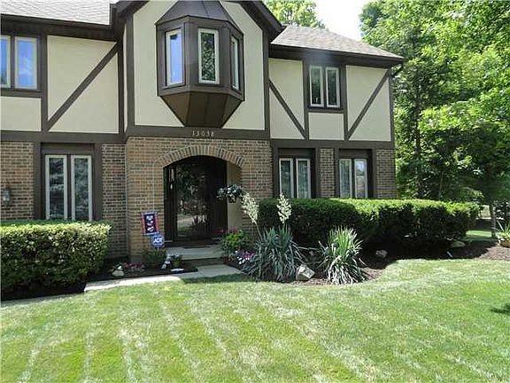 2nd image of 13038 Coventry Ave