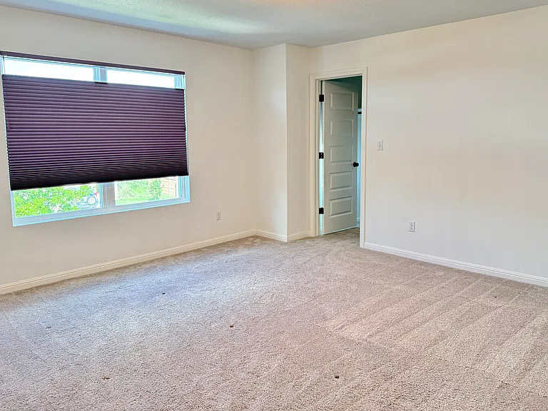 2609 Danbury Ln — Photo 14