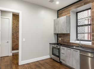 206 Scholes St #28, Brooklyn, NY 11206