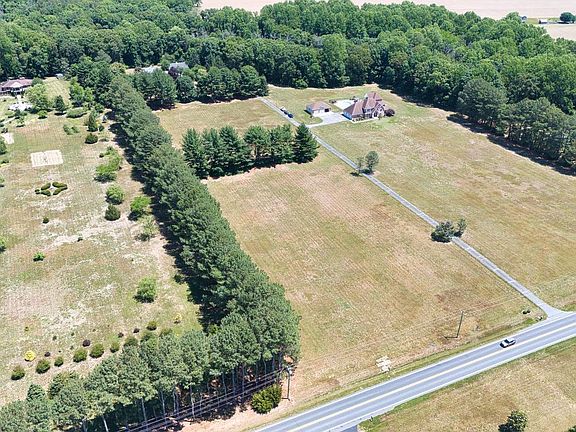 2nd image of LOT Canterbury Rd