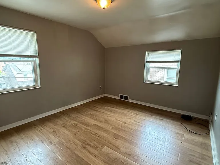 206 E Garden Rd — Photo 10