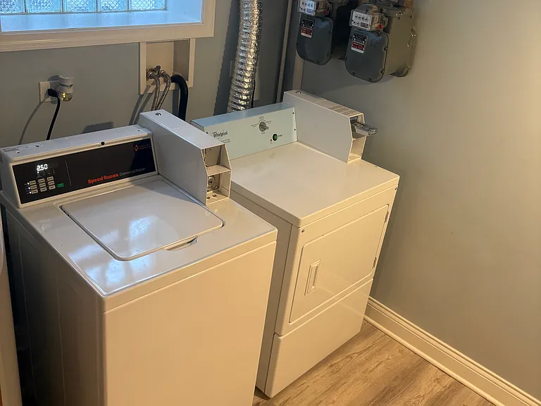 10558 S Calumet Ave #11 — Photo 11