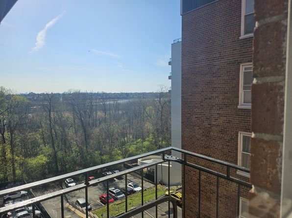 44-30 Douglaston Pkwy #7A-11