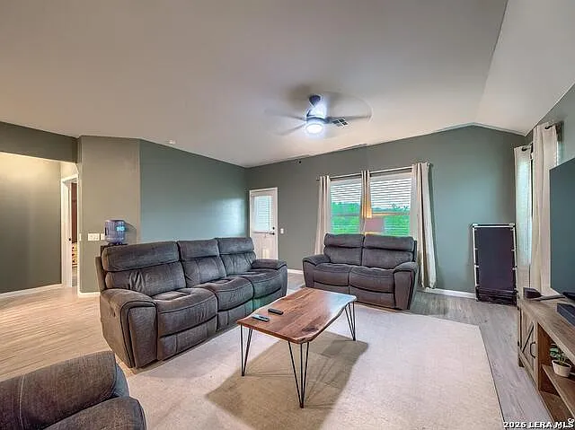 6231 Belinda Way — Photo 7