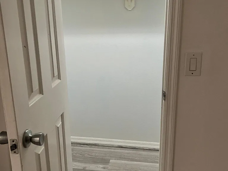 5801 Marble Ct — Photo 10