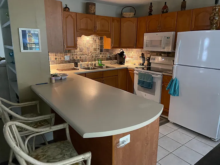 1540 Stanford Rd — Photo 13