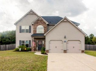 16 Willow Oak Ln, Fort Mitchell, AL 36856