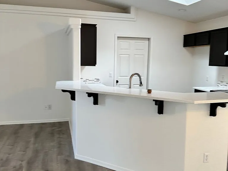 1514 Pebble Dr — Photo 7