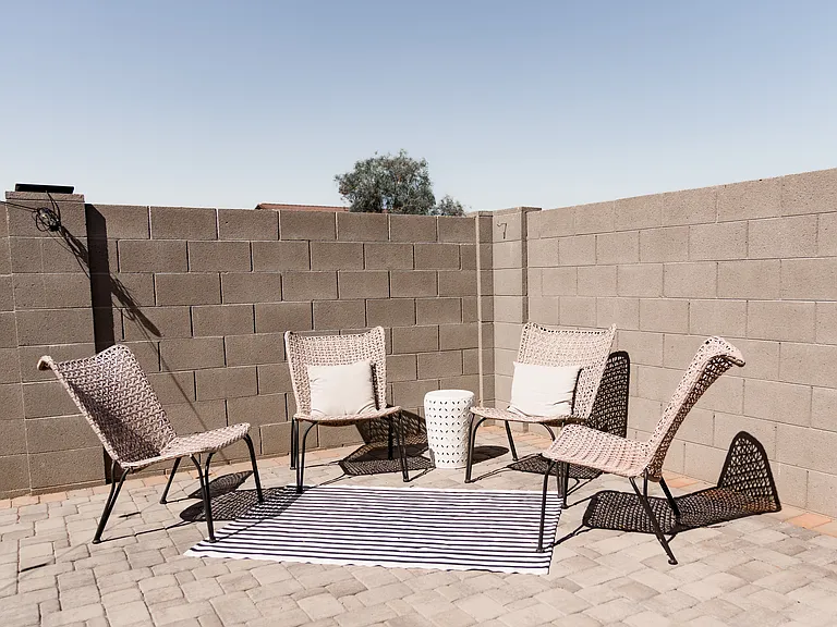 21347 W Holly St — Photo 22