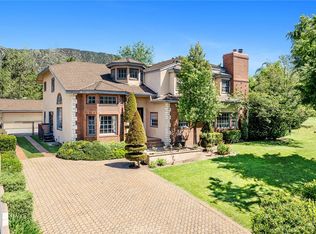 1005 W Milton Dr, Glendora, CA 91741