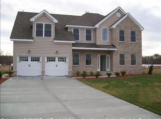 1900 Empire Passage Ct, Virginia Beach, VA 23456