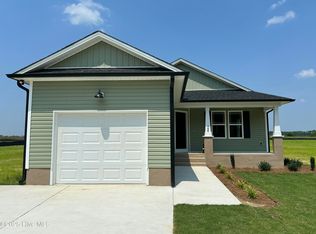 163 Grace Pond Ave, Benson, NC 27504