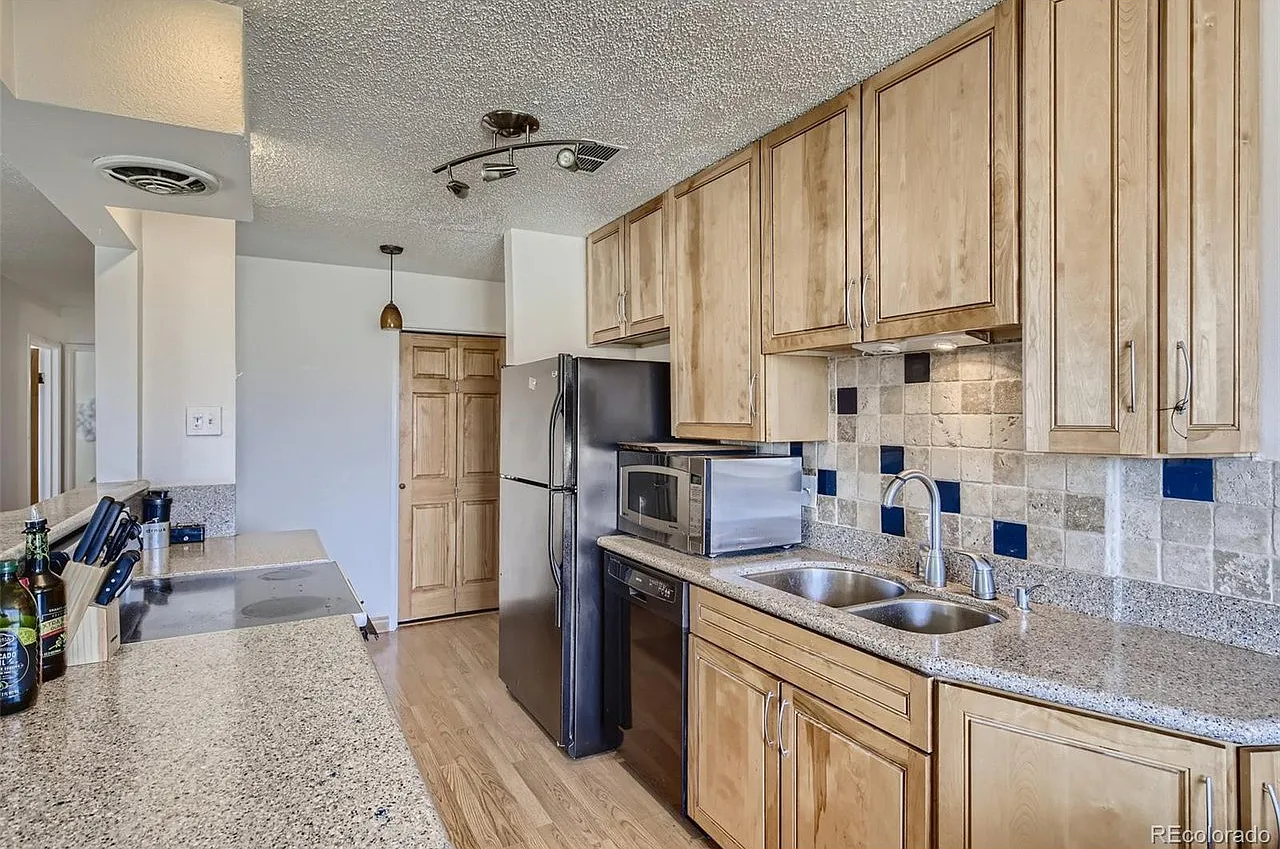 2 bed, 1154 sqft, $1,500 — Photo 1