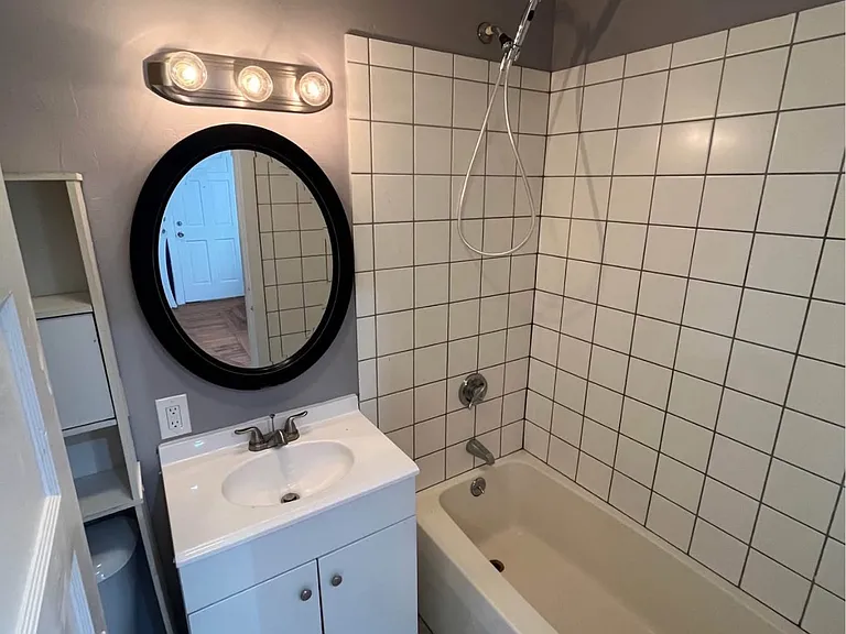 180 Thomas St #3 — Photo 12