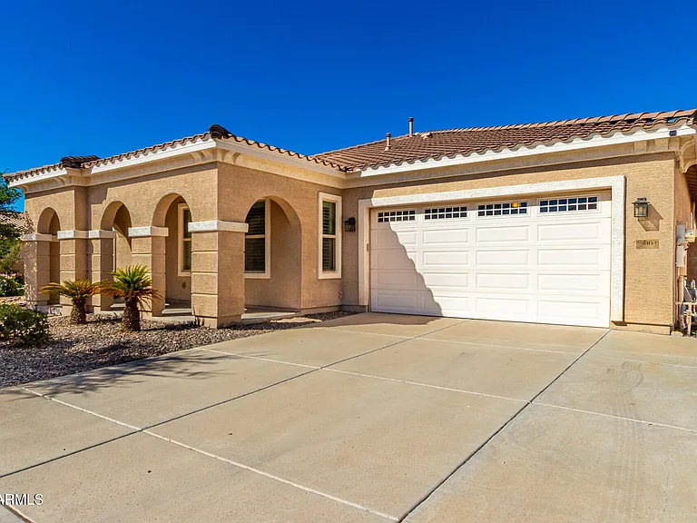 21004 E Sunset Dr — Photo 2