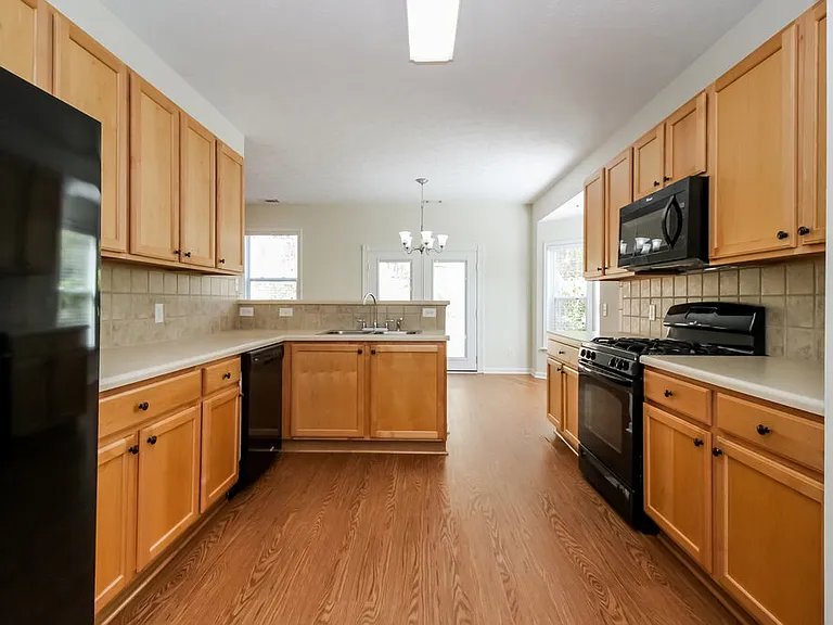 2934 Cooper Woods Ln — Photo 7