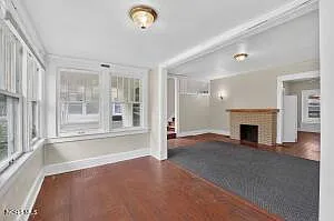 4 bed, 1.0 bath, 1529 sqft, $1,400 — Photo 3