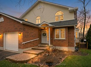 60 Museum Dr #523, Orillia, ON L3V 7T9
