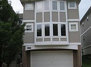 1738 S Maple Rd, Ann Arbor, MI 48103