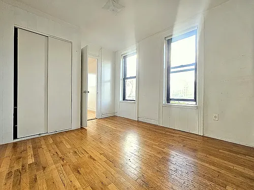 156 Grand St #20 Photo 1