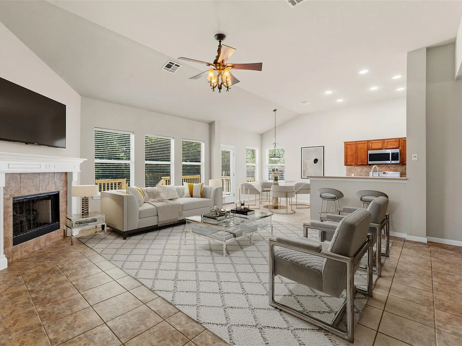 4 bed, 3.5 bath, 3068 sqft, $2,700 — Photo 1