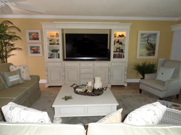 1713 Bent Tree Cir, Fort Myers, FL 33907