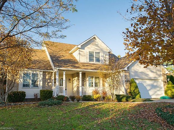 2nd image of 4805 Baywood Dr