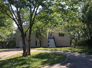 13 Bay St, Poquoson, VA 23662