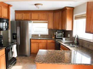 203 S 8th St, North Wales, PA 19454