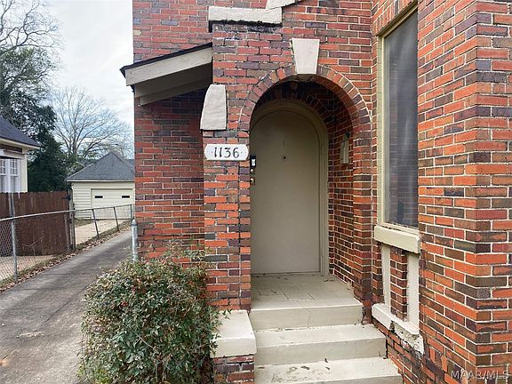 3rd image of 1130 S Lawrence St