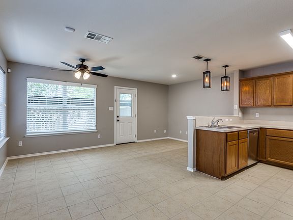 3127 Lubbock. Walk to TCU! 3-bedroom duplex. Living room opens to kitchen. Great light!