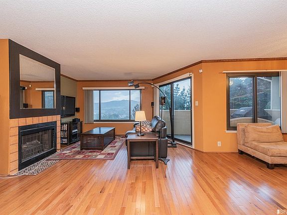 3rd image of 186 Monte Vista Ln