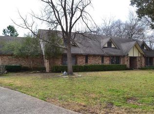 502 6th St, Terrell, TX 75160