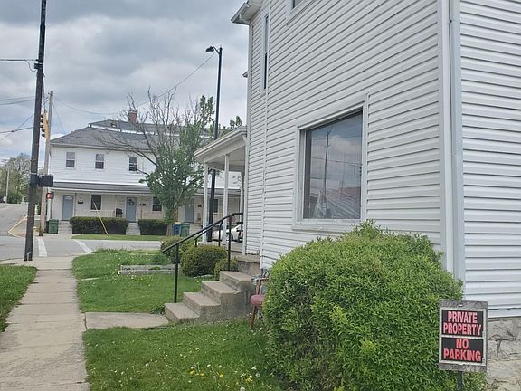 3rd image of 301 E Court St