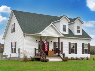3129 W Stroudville Rd, Cedar Hill, TN 37032