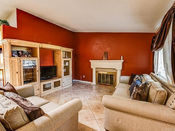 4th image of 11555 Triumph Ln