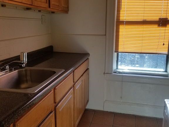 5th image of 8630 98th St APT 3B