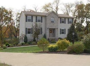 208 Ringneck Meadow Dr, Slippery Rock, PA 16057