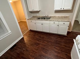 48 Chestnut St #E, Nashua, NH 03060