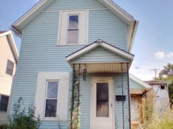 301 E Center St, Fostoria, OH 44830