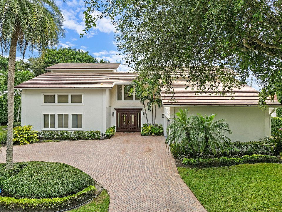 1st image of 2801 Embassy Drive