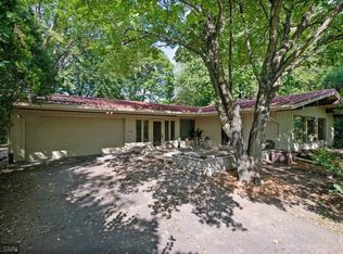 6304 Interlachen Blvd, Edina, MN 55436