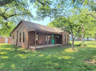 39116 Walthall St, Osawatomie, KS 66064