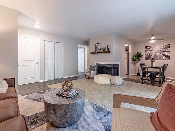 Living and Dining Room at Woodbridge Bloomington