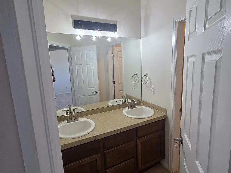 28345 Dylon Cir — Photo 12